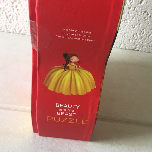 Crocodile Creek Beauty and The Beast Floor Puzzle - Picture 6 of 6